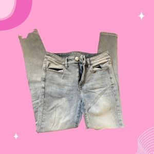 AE super stretch light wash skinny jeans